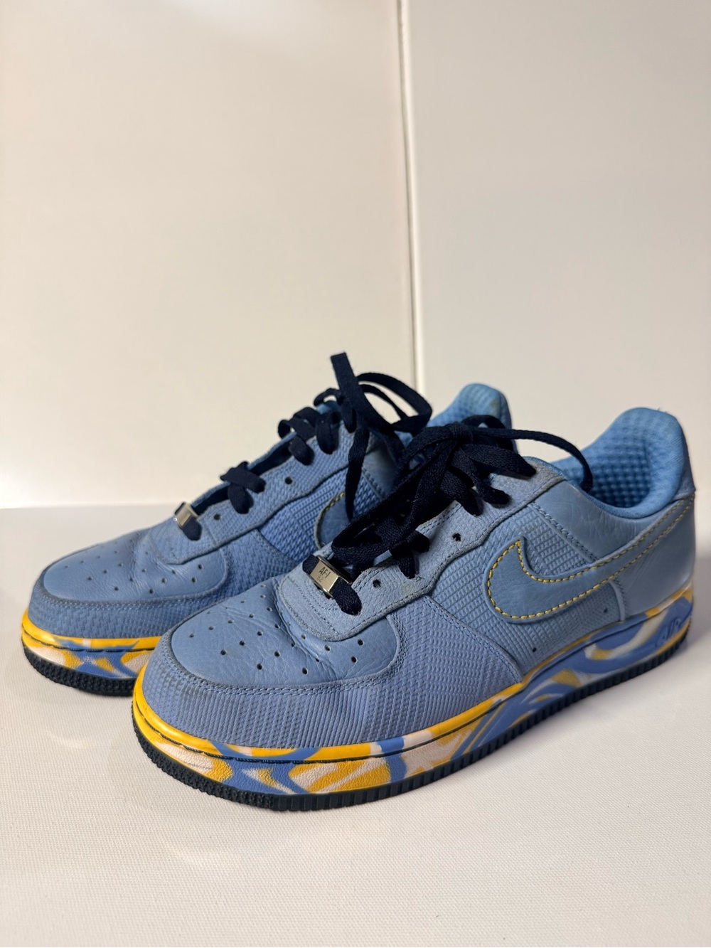 RARE 2007 YK2 Era Nike Air Force Premium “London” Blue/Yellow Low Top Men’s 8.5